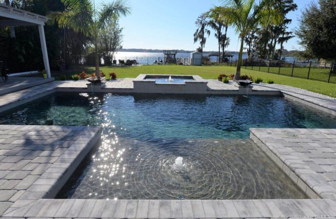 Custom Pools & Spas-SoFlo Pool and Spa Builders of Palm Beach