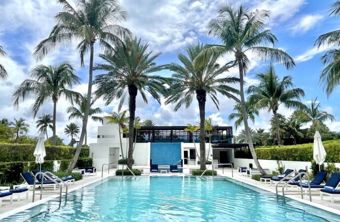 Palm Beach Gardens-SoFlo Pool and Spa Builders of Palm Beach