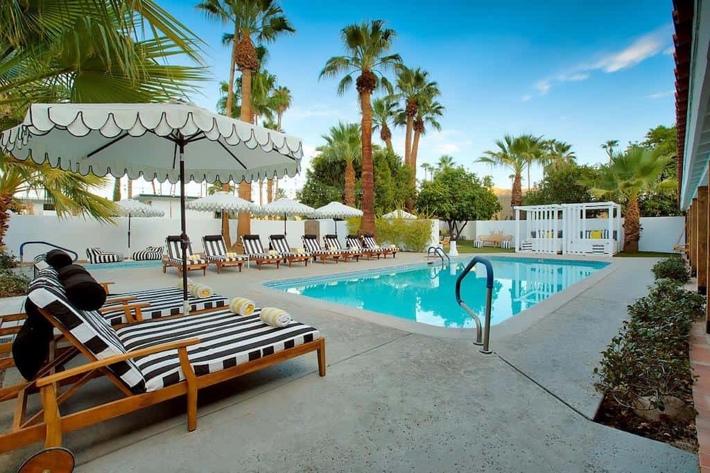 Palm Springs-SoFlo Pool and Spa Builders of Palm Beach